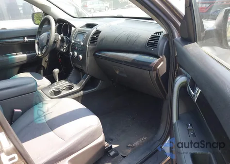 2013 Kia Sorento Lx from USA, damaged, VIN 5XYKT3A64DG363258